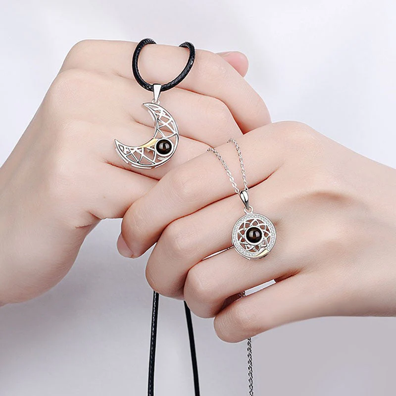 100 Languages I Love You Projection Couple Necklace - Image 3