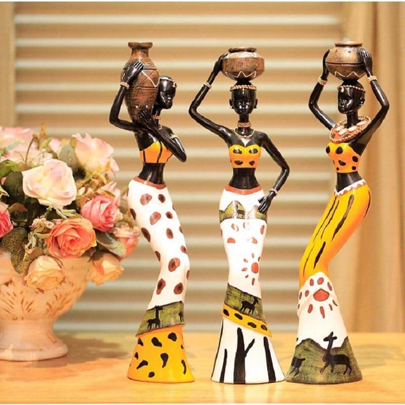 3 Women Art Love Figurine - Image 3