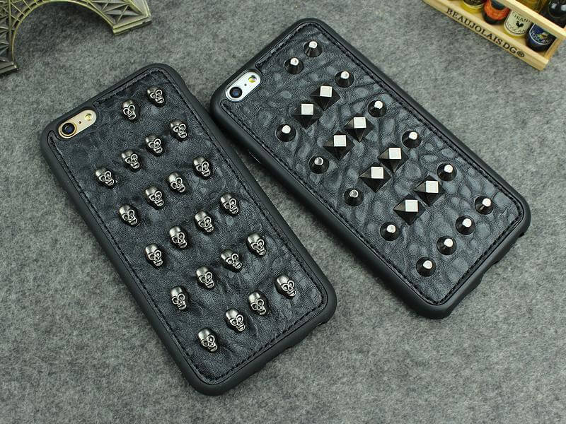 3D Cool Studs Rivet Punk Skull Design Silicone Case For iPhone Models - Image 2