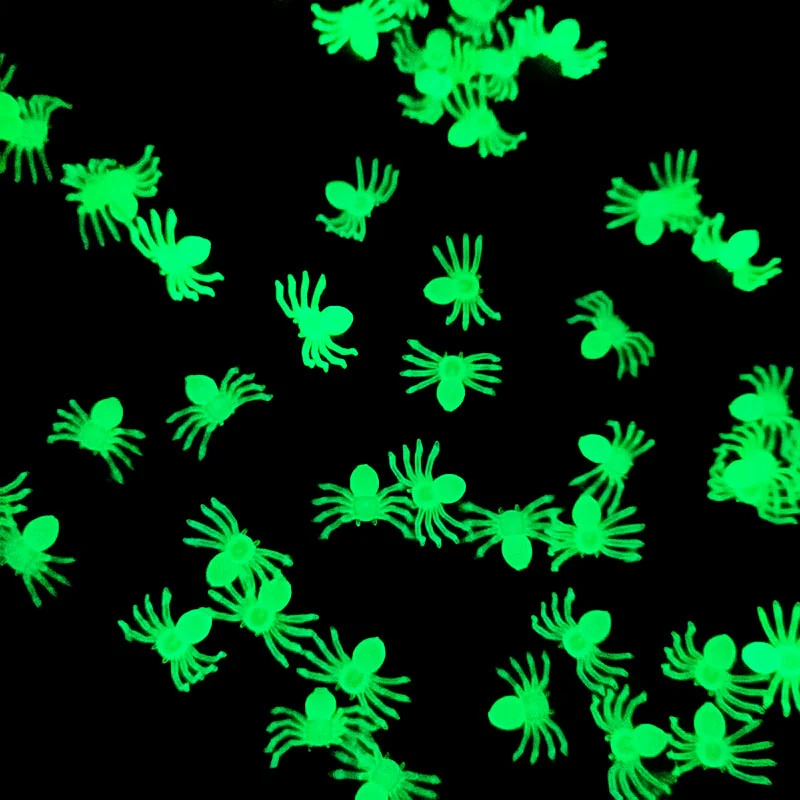 50Pcs Luminous Glowing Spiders Halloween Decoration - Image 5
