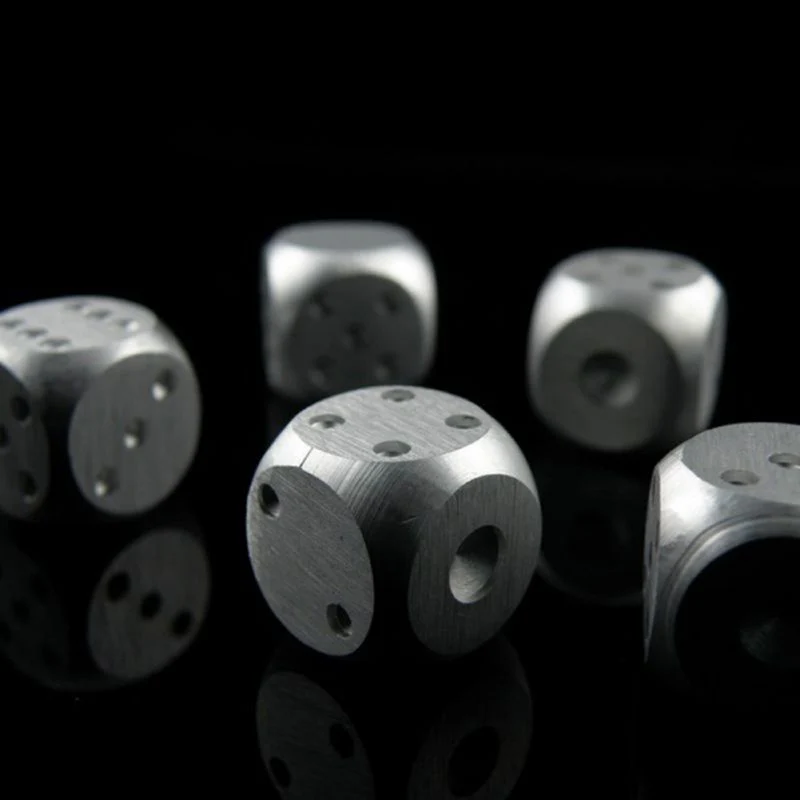 5pcs Aluminum Alloy Metal Dices - Image 2