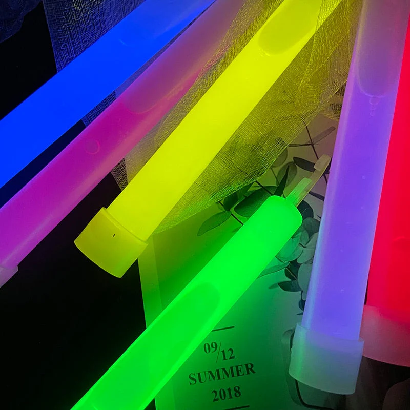 5Pcs Emergency Travel Glow Stick - Image 2