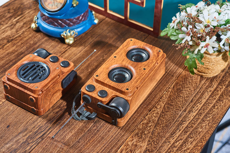 American Style Retro Bluetooth Radio Speaker - Image 2