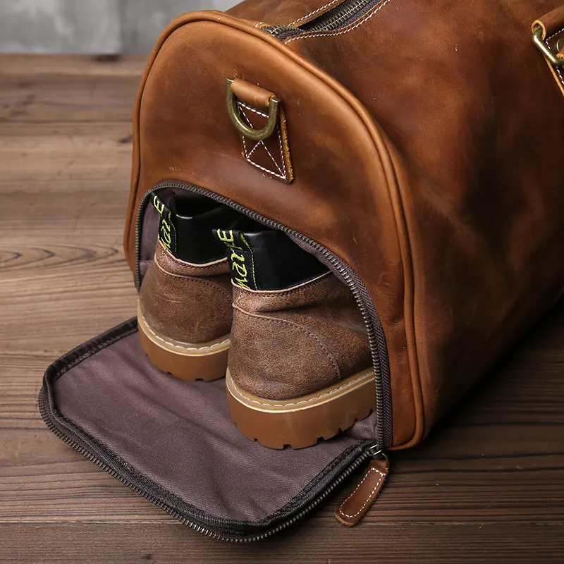 American Style Retro Leather Large Capacity Shoulder Bag - Image 2