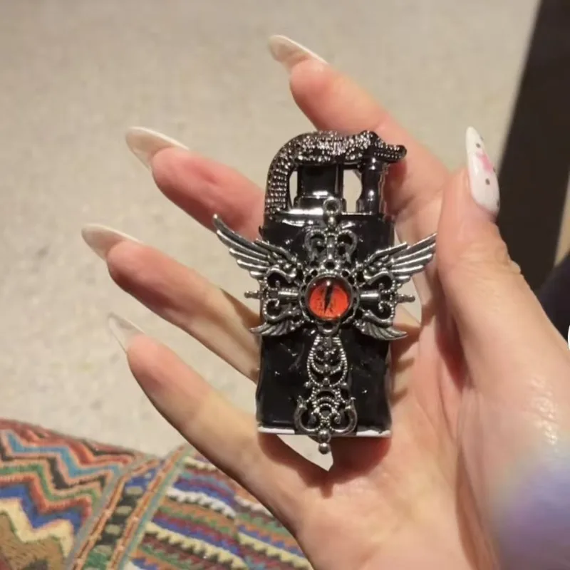 Angel Wings Vintage Double Flame Lighter - Image 7