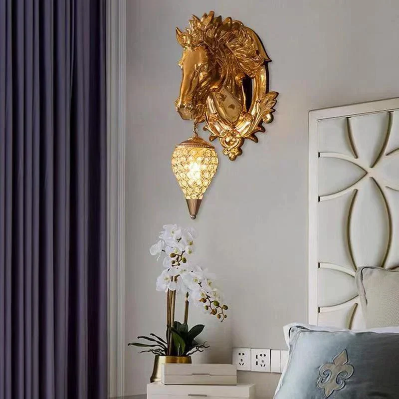 Artistic Horse Design Gold Wall Lamp - Image 2