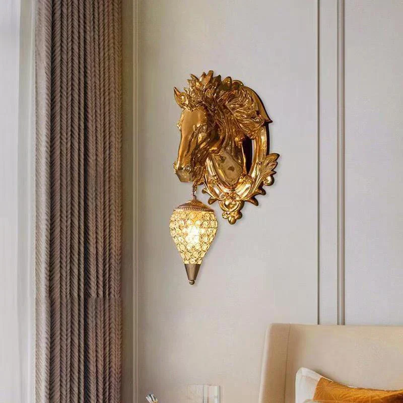 Artistic Horse Design Gold Wall Lamp - Image 3