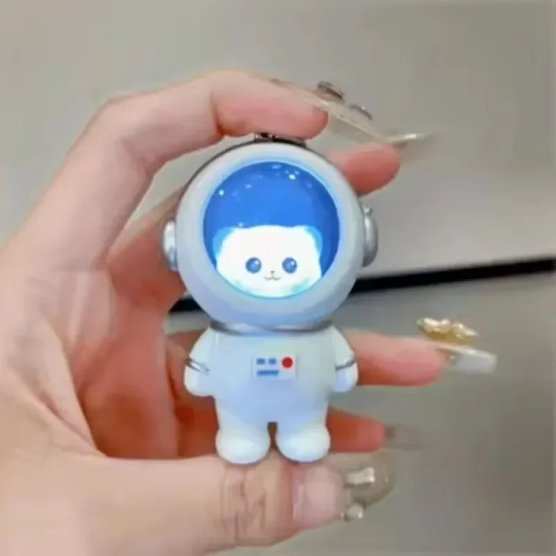 Astronaut Bear LED Keychain Light - Image 5