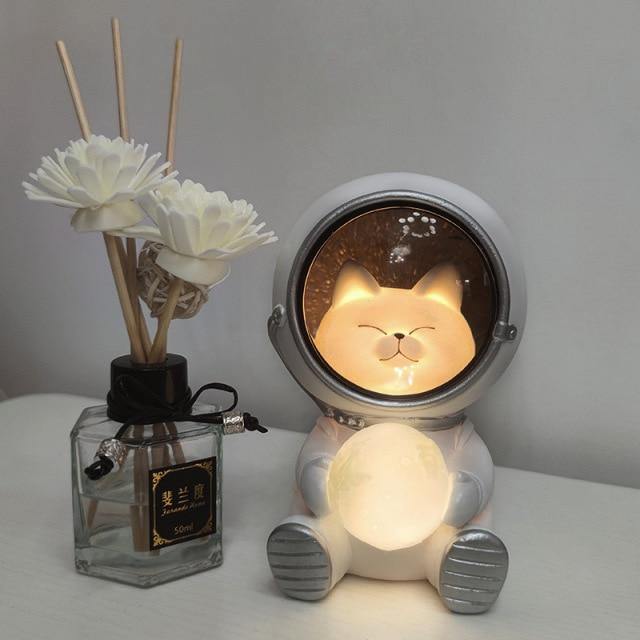 Astronaut Pet LED Night Light - Image 6