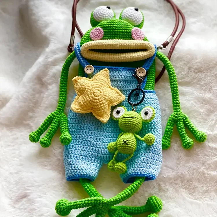 Big Lips Frog Knitted Bag - Image 5