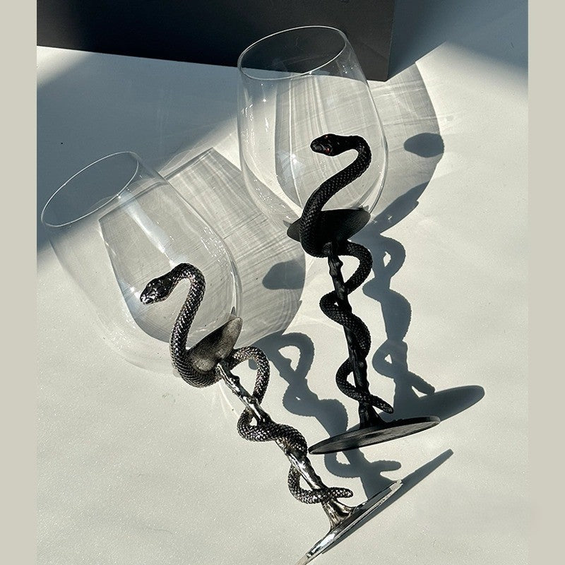 Black Snake Sculpted Wine Glass - Image 7