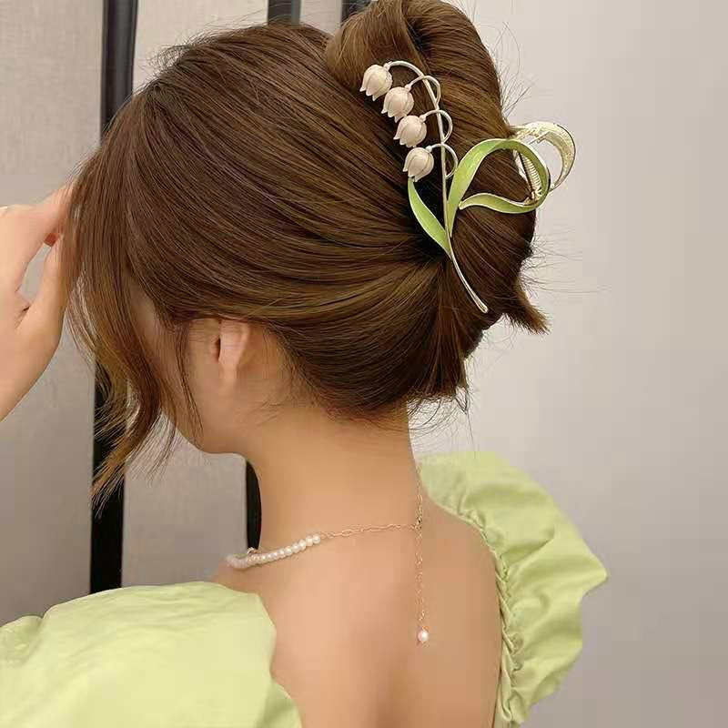 Bluebell Floral Hair Claw Clip - Image 3