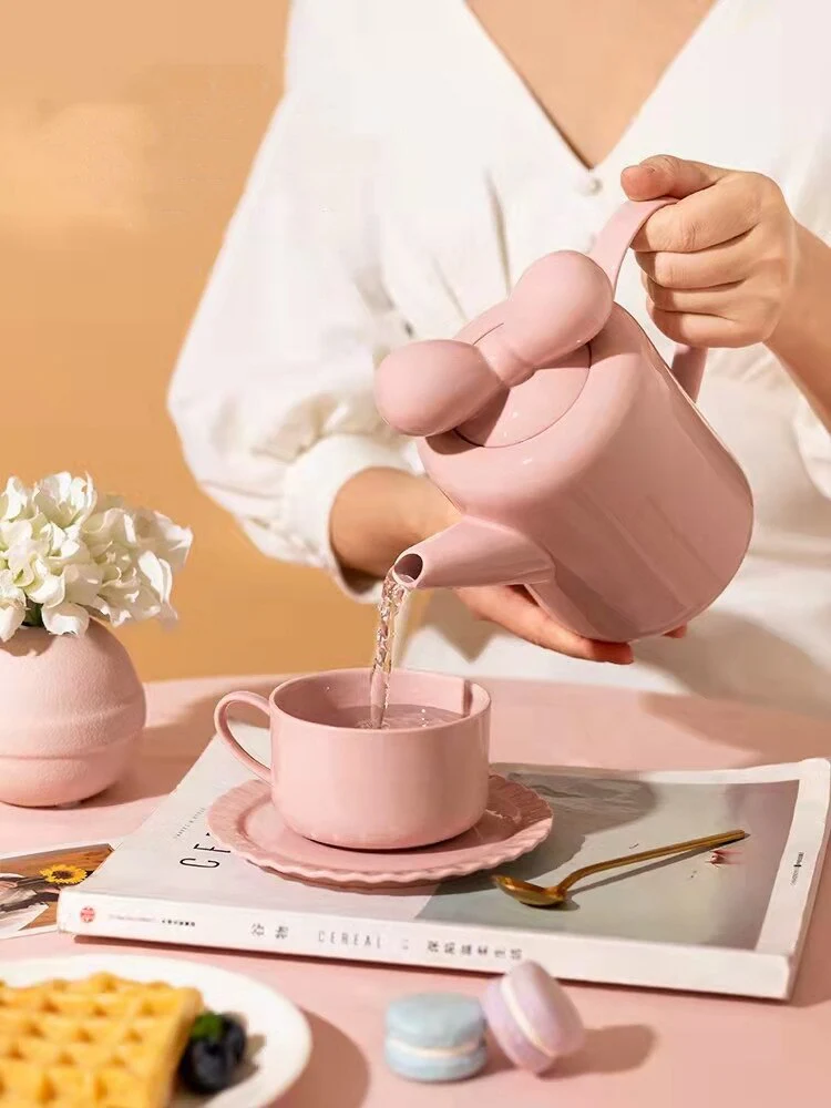 Bow Knot Design Porcelain Tea Pot - Image 5