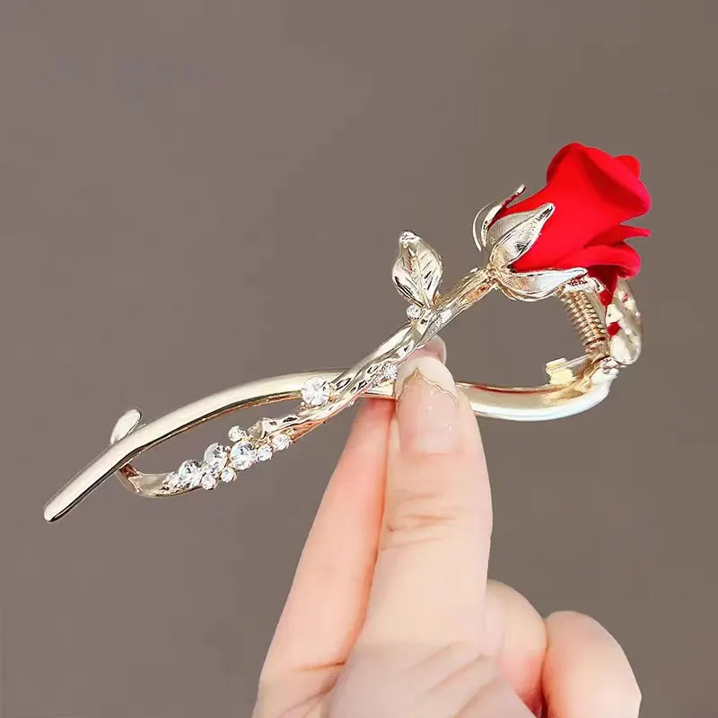 Butterfly Spark Zircon Flower Hairpin - Image 11