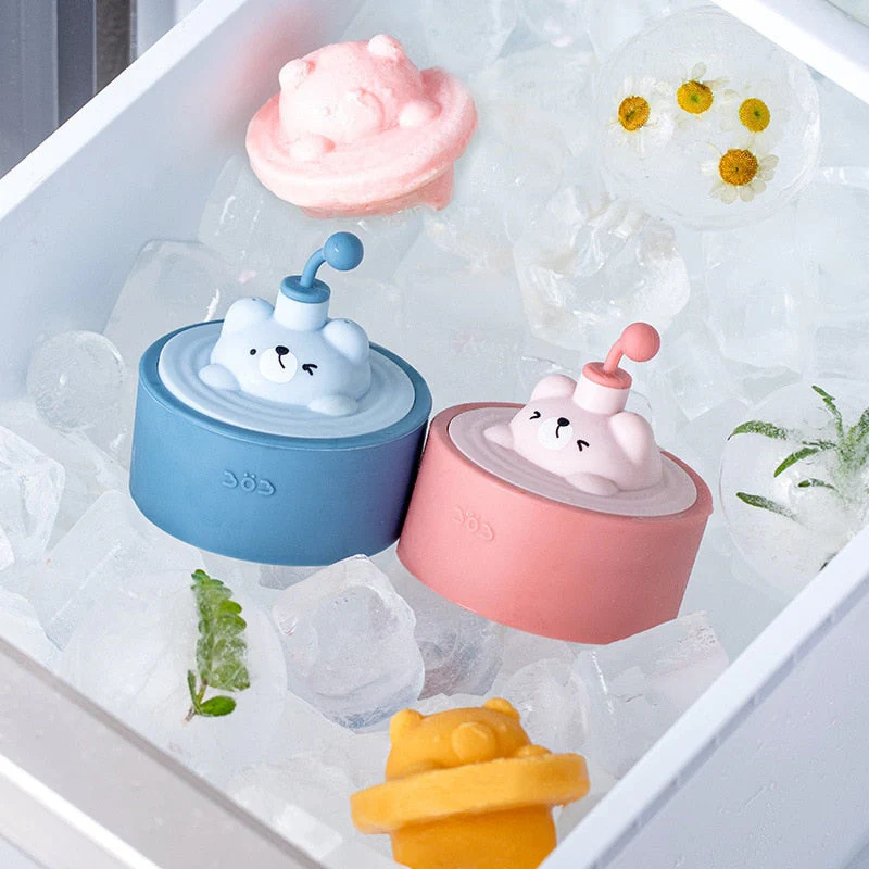 Chilly Bear Paws Ice Cube Mould - Image 5