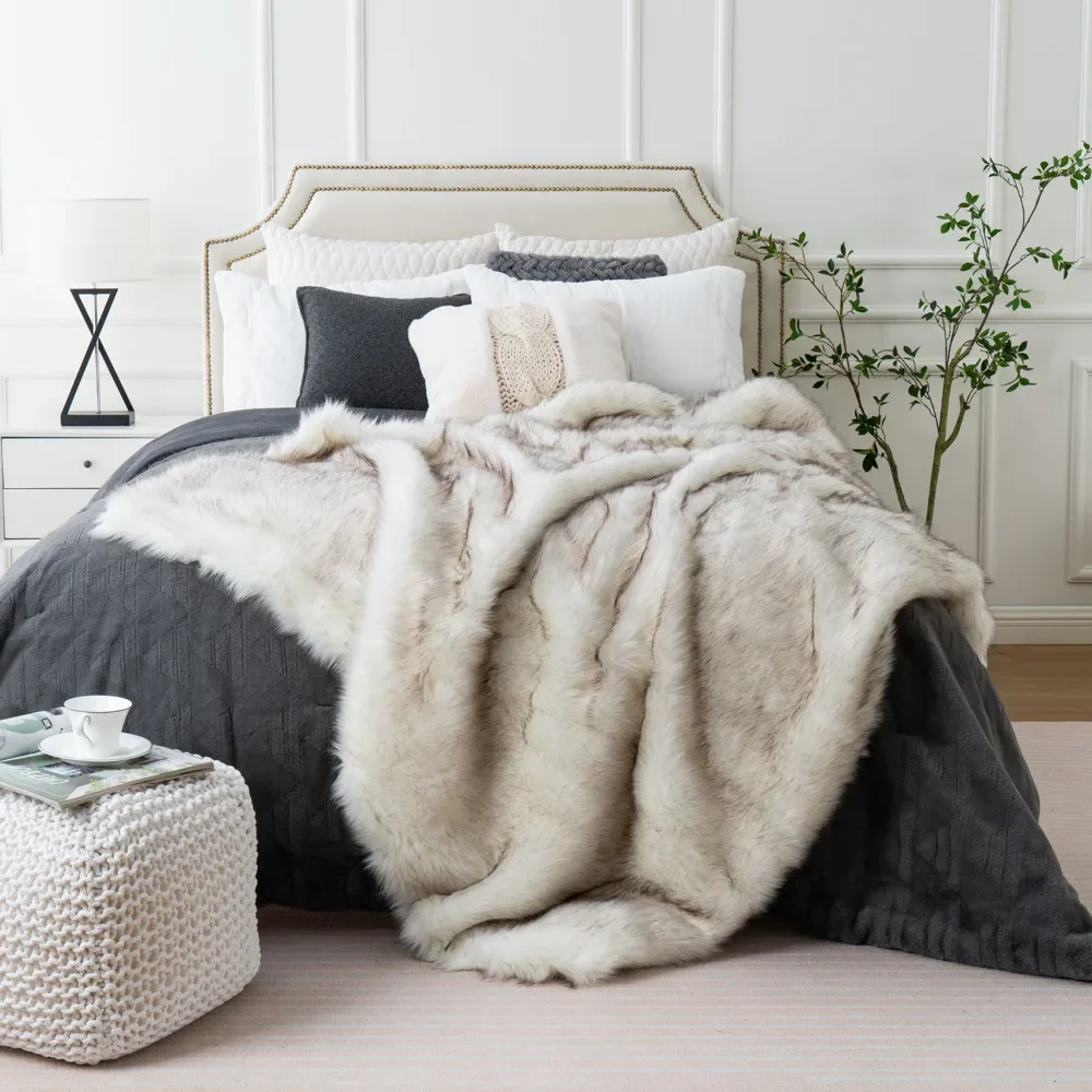 Cozy Couture Deluxe Faux Fur Sofa Blanket - Image 5