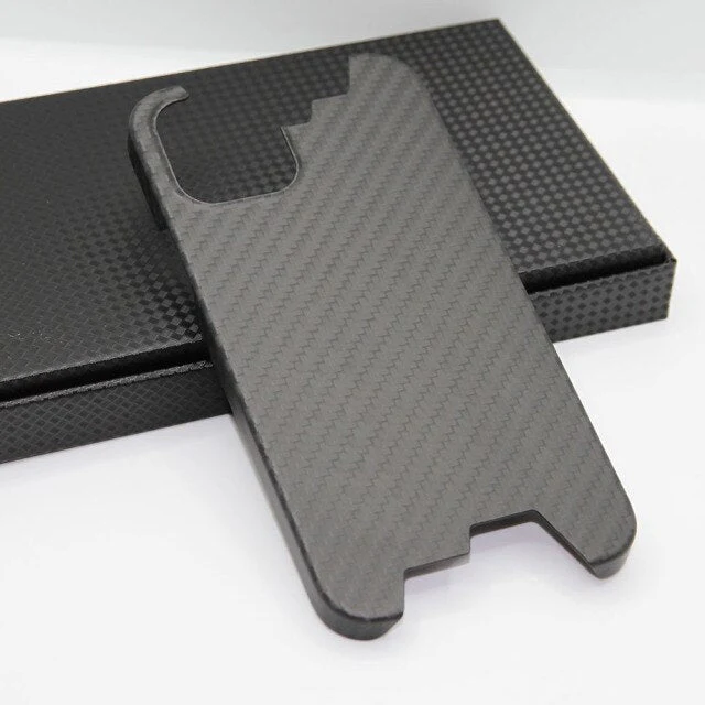Creative Carbon Fiber Thin iPhone Case - Image 8