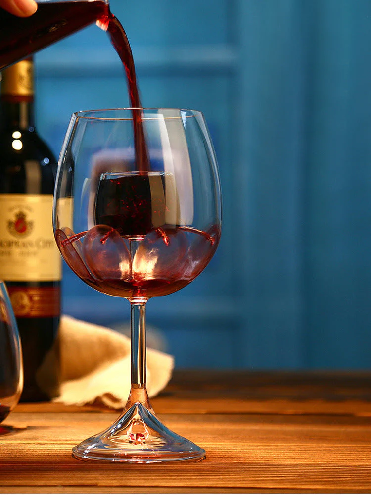 Creative Fountain Wine Glass - Image 2