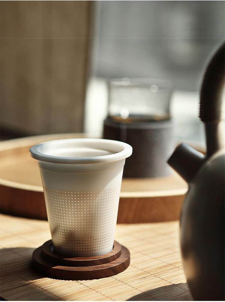 Creative Glass Tea Infuser with Wooden Lid - Image 13