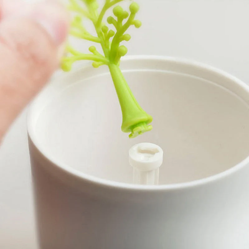 Creative Mini Decorative Toothpick Storage Box - Image 3