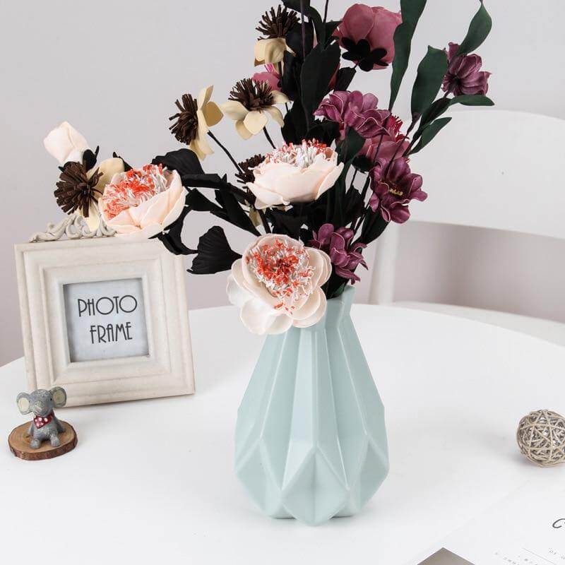 Creative Origami Flower Vase - Image 6