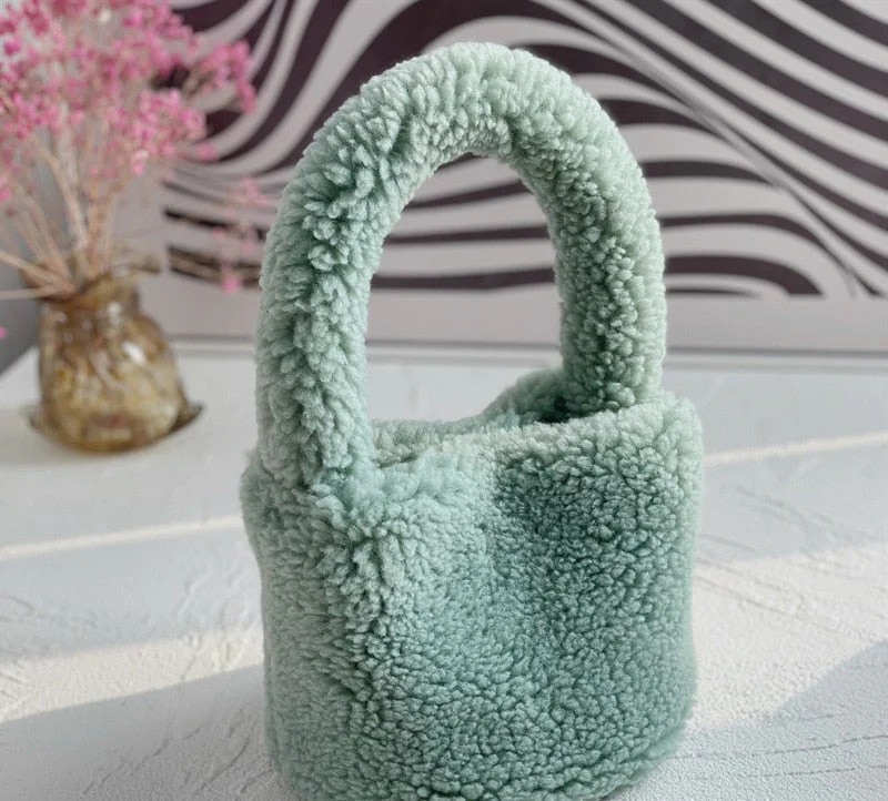 Cuddly Plush Mini Bucket Bag - Image 4