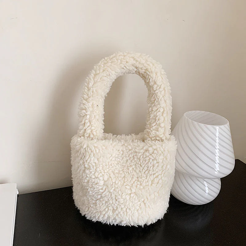 Cuddly Plush Mini Bucket Bag - Image 5