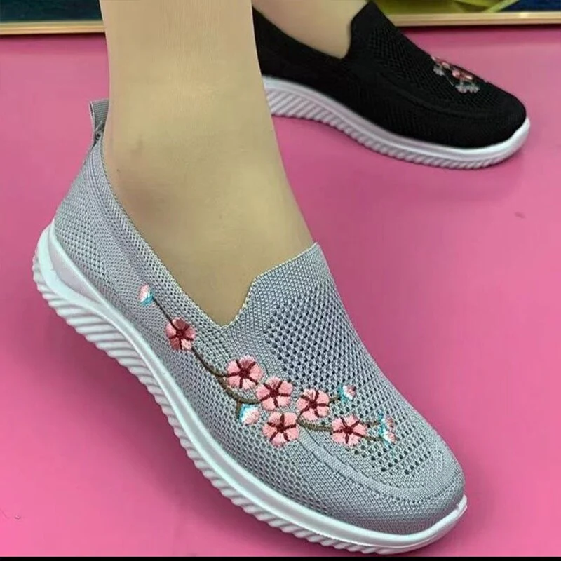 Daily Walk Lightweight Breathable Floral Sneakers - Image 5