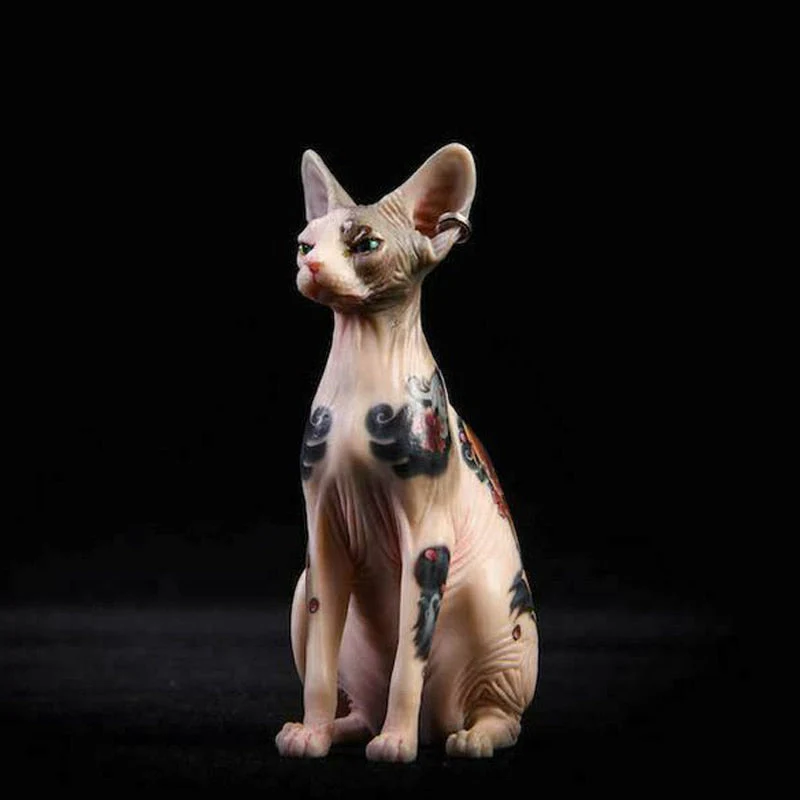 Decorative Tattooed Hairless Cat Figurine - Image 2