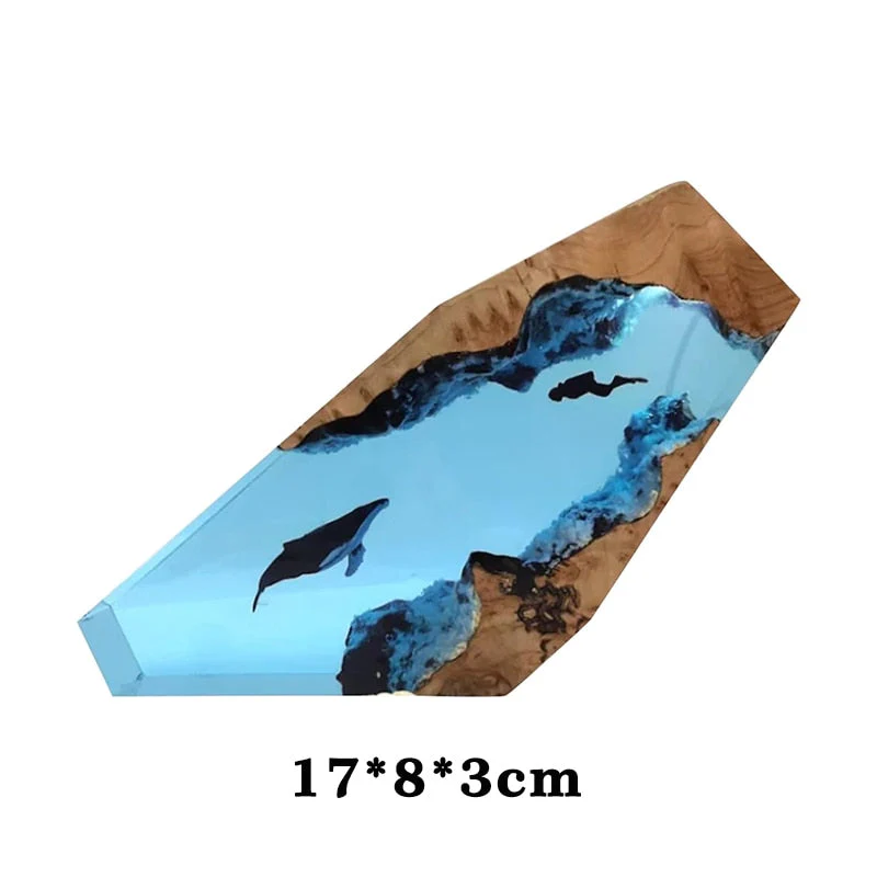 Deep Sea Adventure Resin Diver Lamp Decor - Image 3