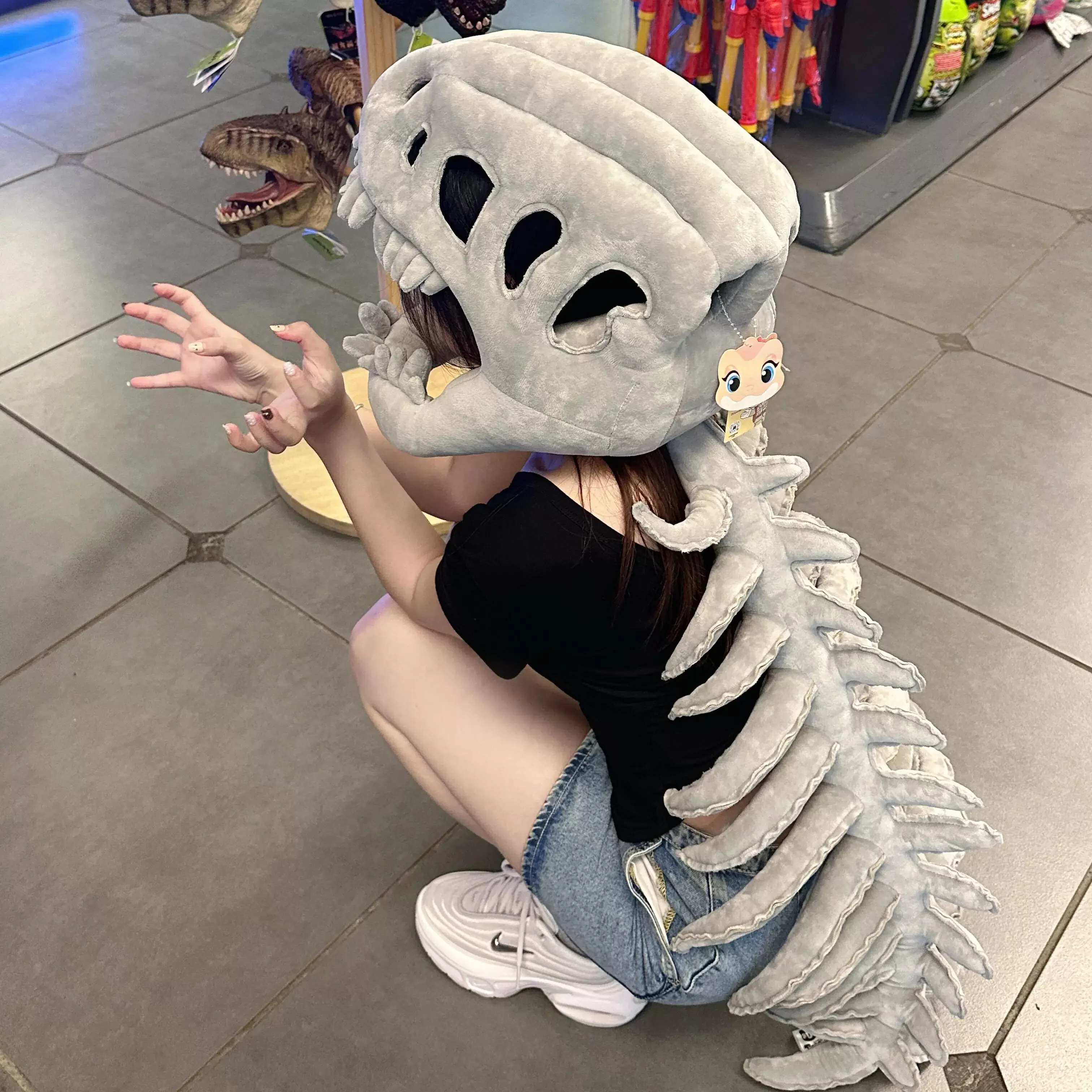 Dinosaur Fossil Armor Costume - Image 4