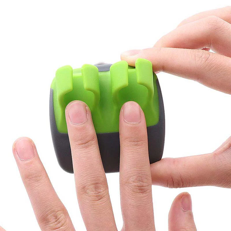 Double Finger Vegetable Peeler - Image 10