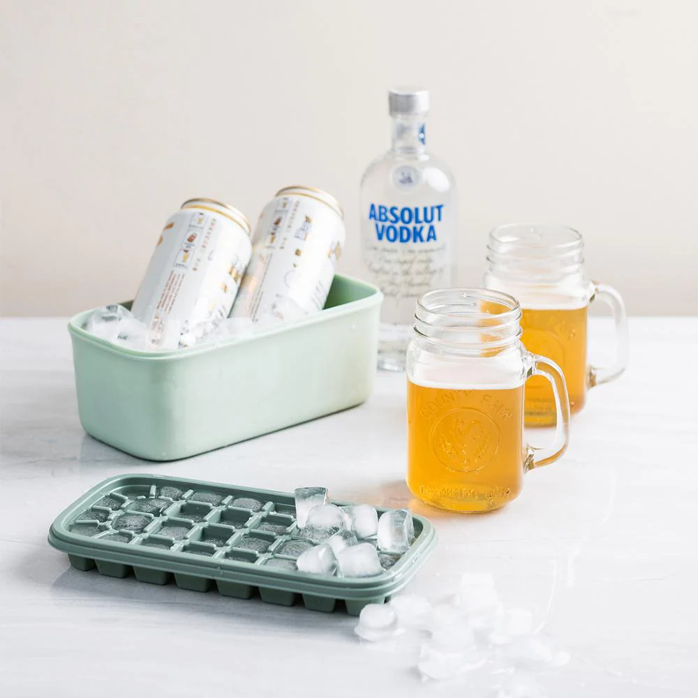 Double Layer Ice Mold Storage Box - Image 3
