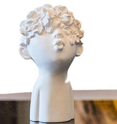 Dreamy Kid Home Sculpture Decor - Image 9