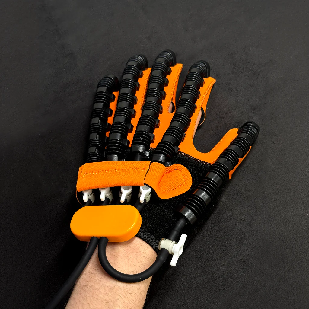 Effortless Exercise Automatic Hand Trainer Gloves - Image 3
