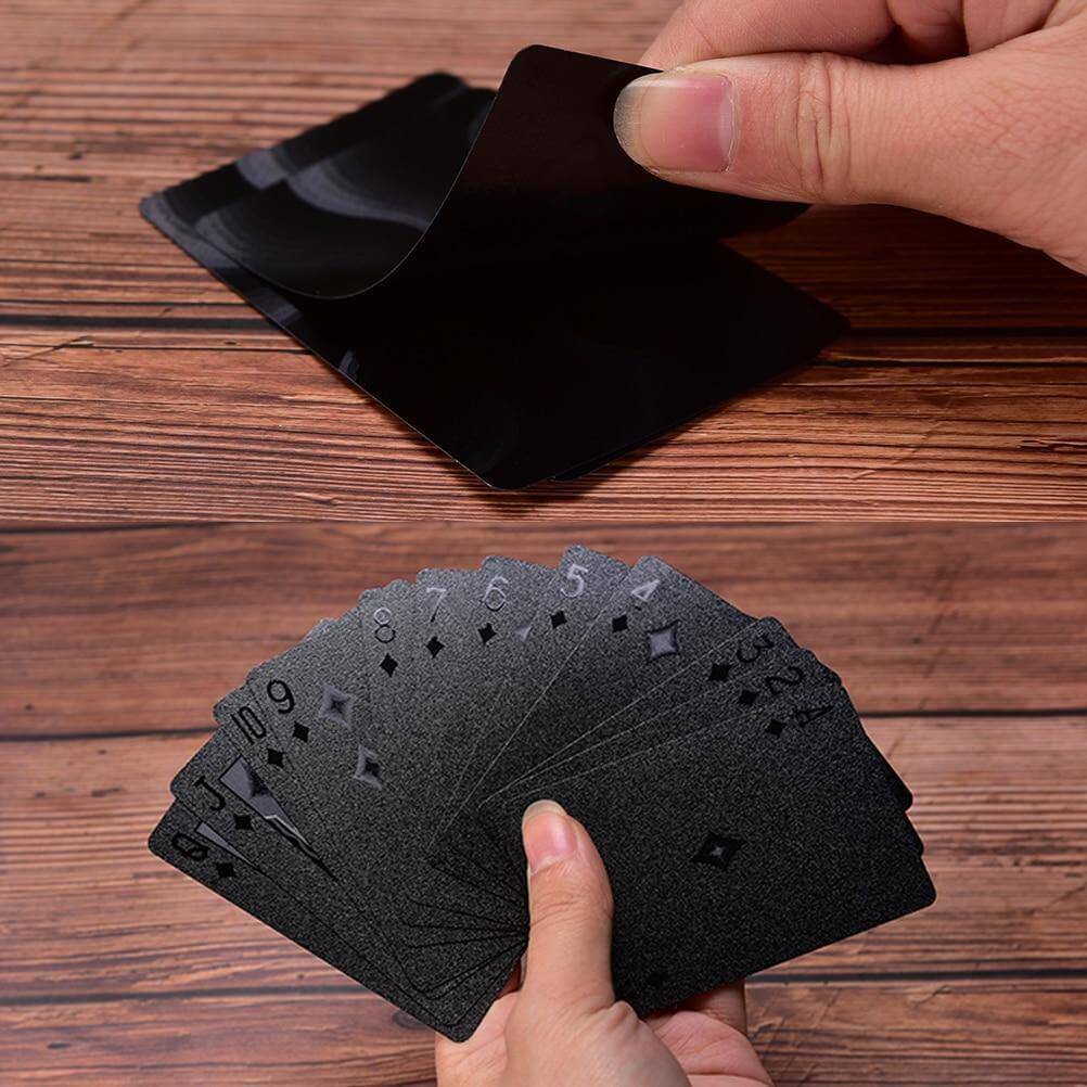 Elegant Black Diamond Poker Cards - Image 3
