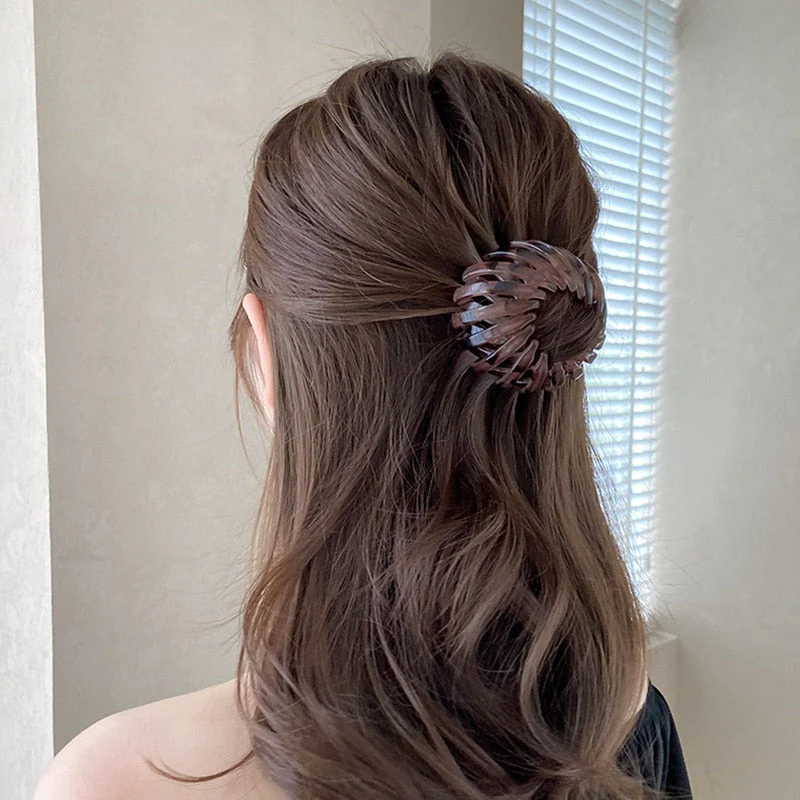 Elegant Easy Hair Bun Clip - Image 14