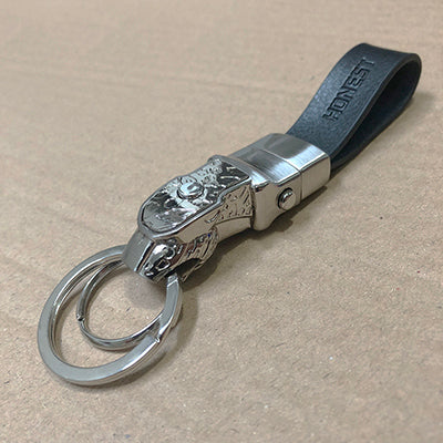 Elegant Leather Leopard Keychain Light - Image 8