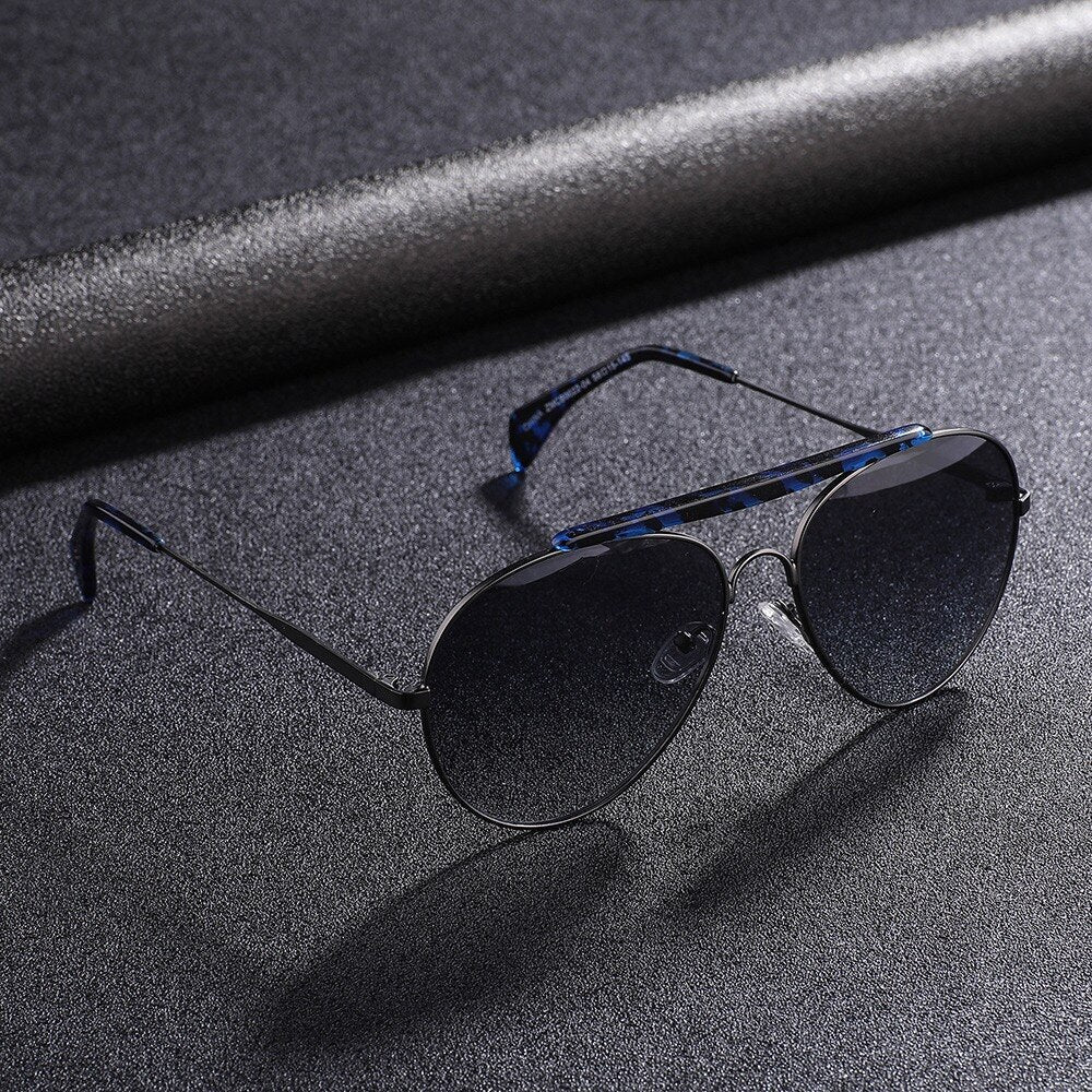 Elegant Men's Luxury Leather Gift Set - Image 4
