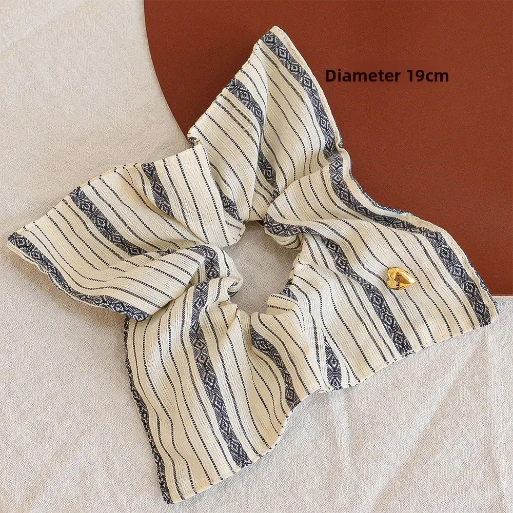 Elegant Ribbon Style Hair Tie - Image 10