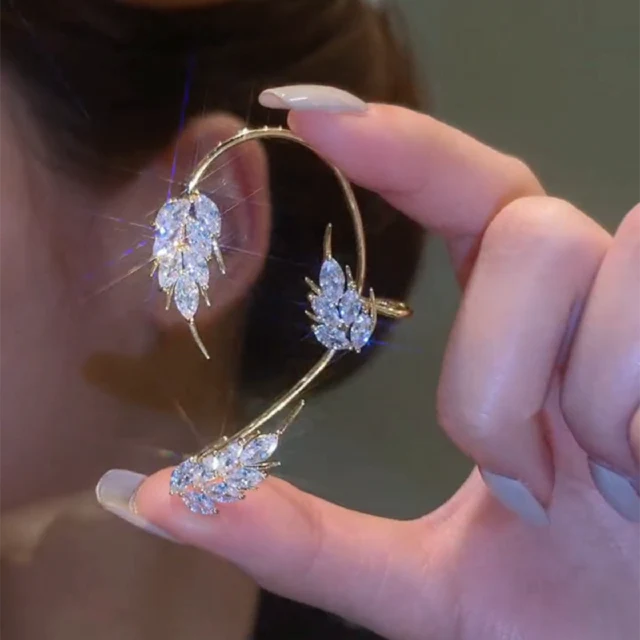 Elegant Sparkling Zircon Fairy Wings Earrings - Image 4