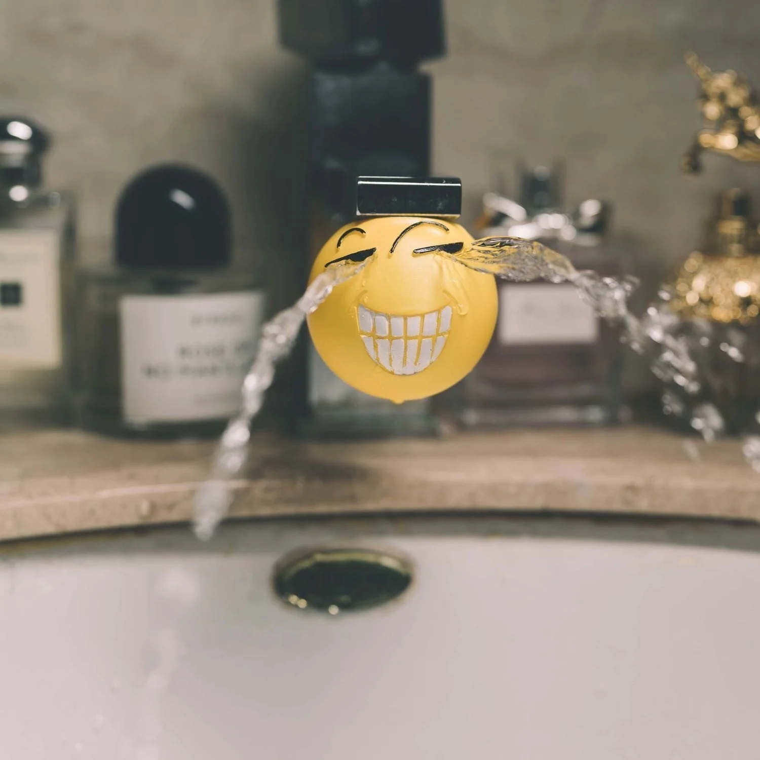 Emoji Splash Faucet Head - Image 4