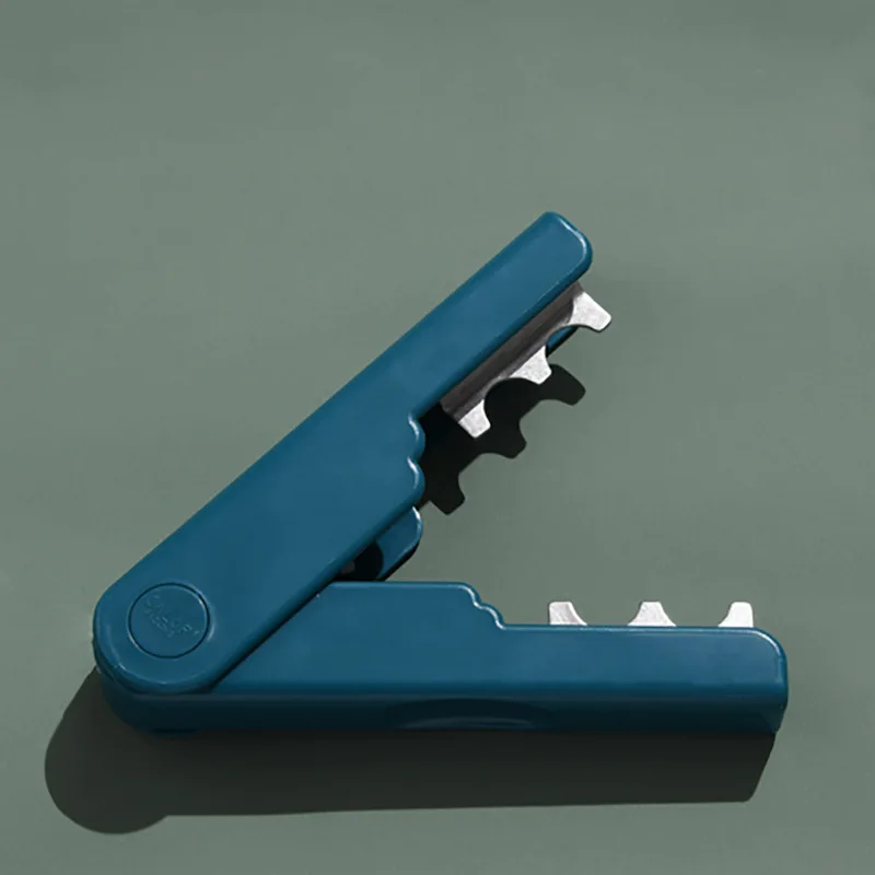 Ergonomic Flower Stem Thorn Cutter - Image 10