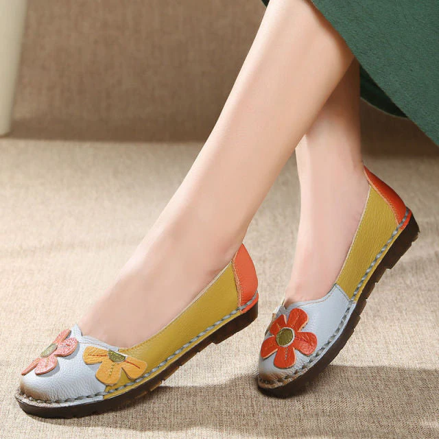Flower Design Round Toe Mixed Color Flat Shoes - Image 5