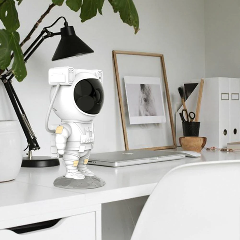 Galaxy Astronaut Night Light Room Projector - Image 13