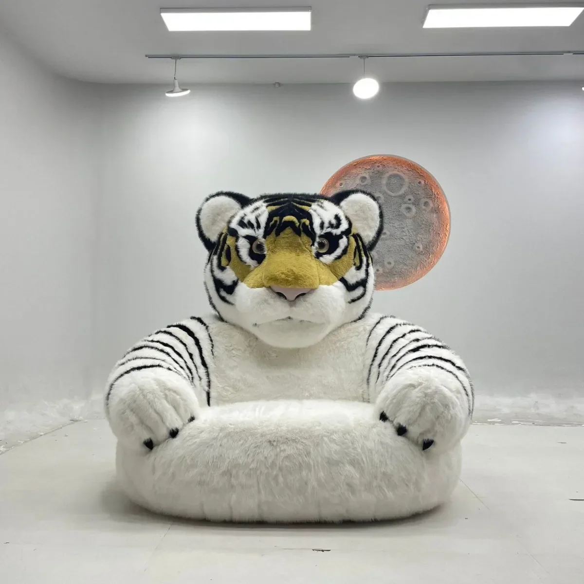Giant Tiger Cozy Lounge Chair - Image 4