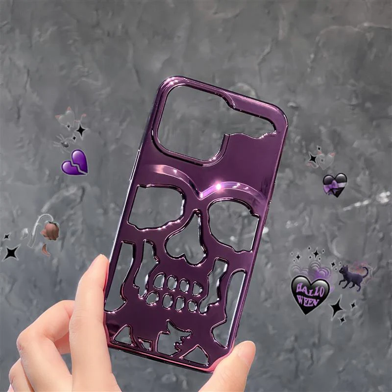 Gothic Midnight Skull Phone Case - Image 2