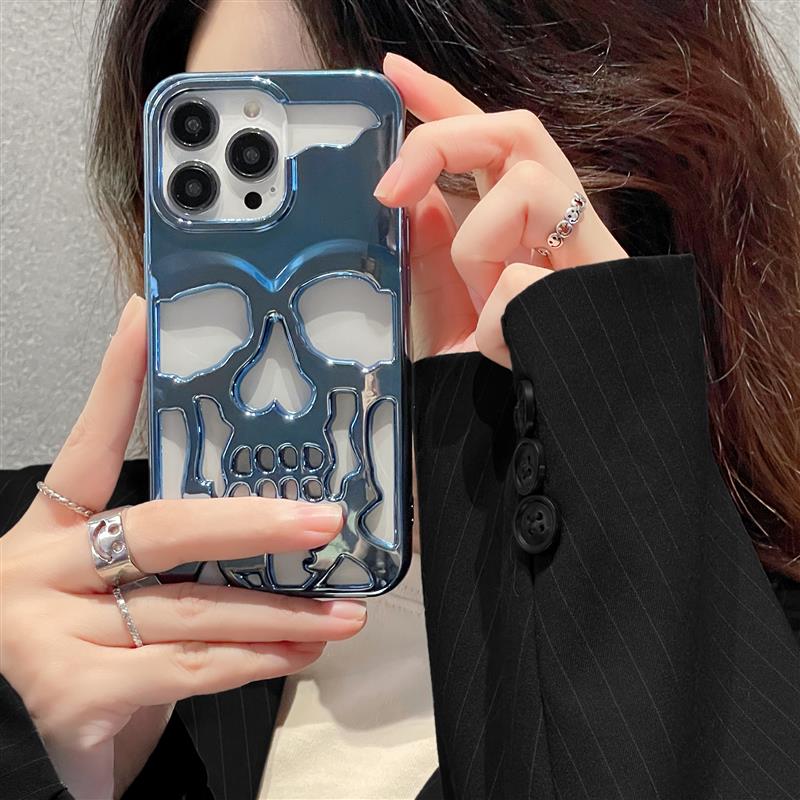 Gothic Midnight Skull Phone Case - Image 5