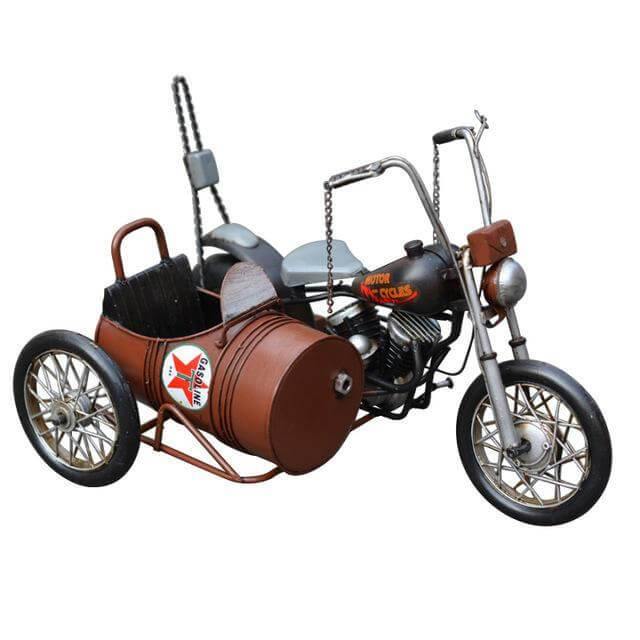 Handmade Creative Three Wheeled BMW Motorcycle - Image 4