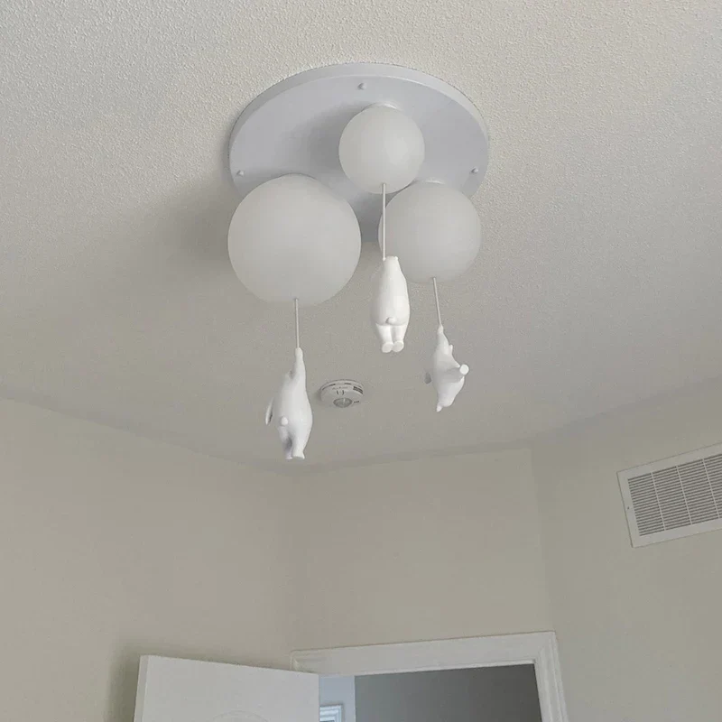 Hanging Bears Balloons Lamp - Image 5